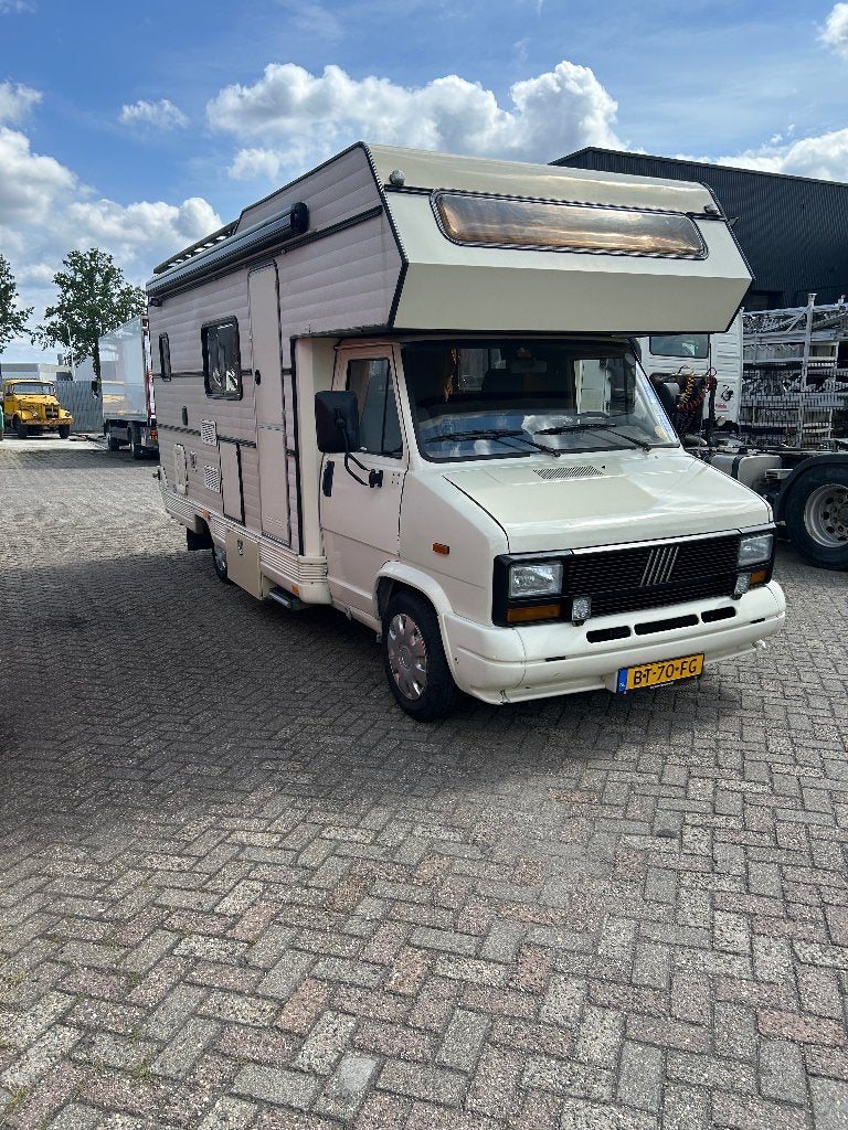 Caravans And Camping Fiat