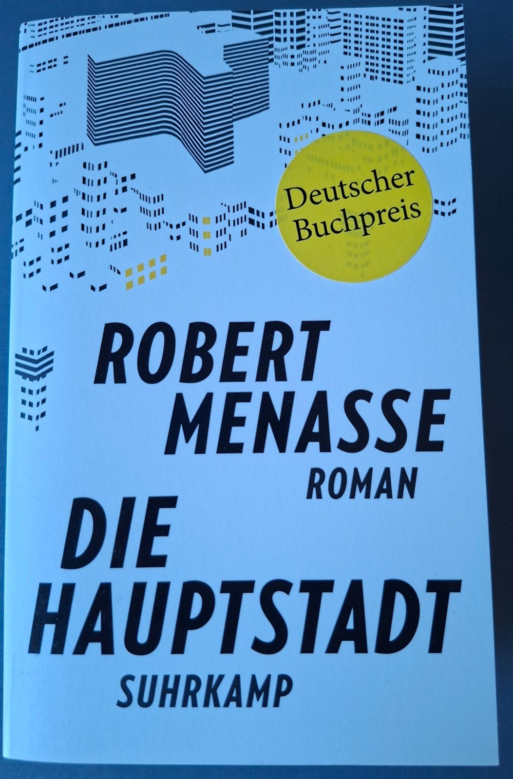 Die Hauptstadt - Robert Menasse (boek), Ophalen of Verzenden, Nieuw, Robert Menasse