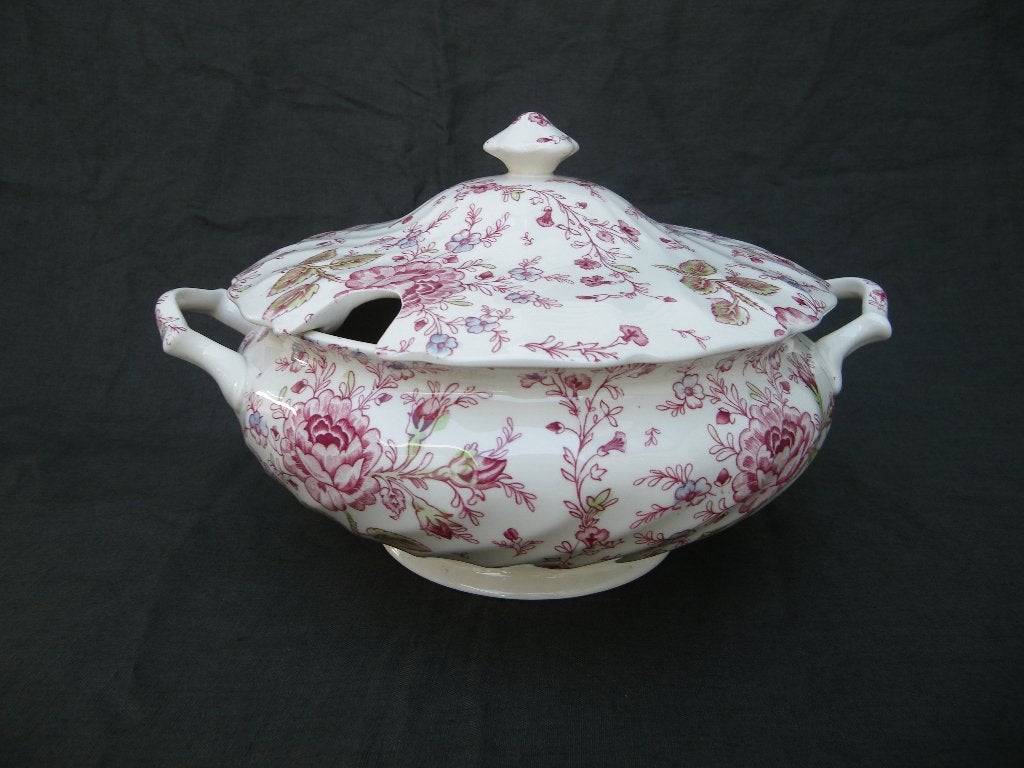 Johnson Brothers ROSE CHINTZ  Puntgave soepterrine, Overige merken, Landelijk/Boerenbont, Ophalen of Verzenden, Aardewerk