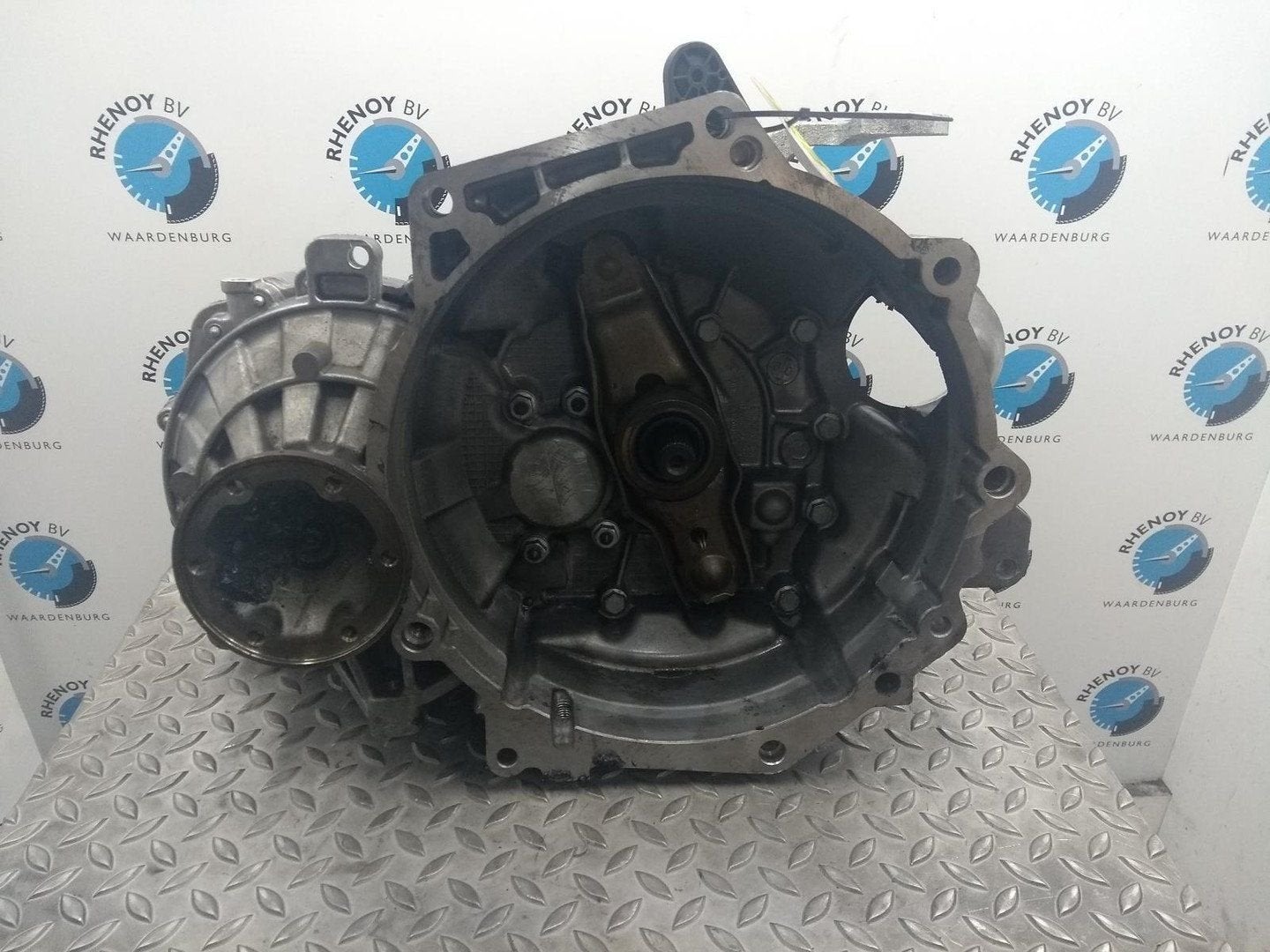 VOLKSWAGEN GOLF TRANSMISSIE / VERSNELLINGSBAK 2009, Ophalen of Verzenden, Gebruikt, Stiba lid