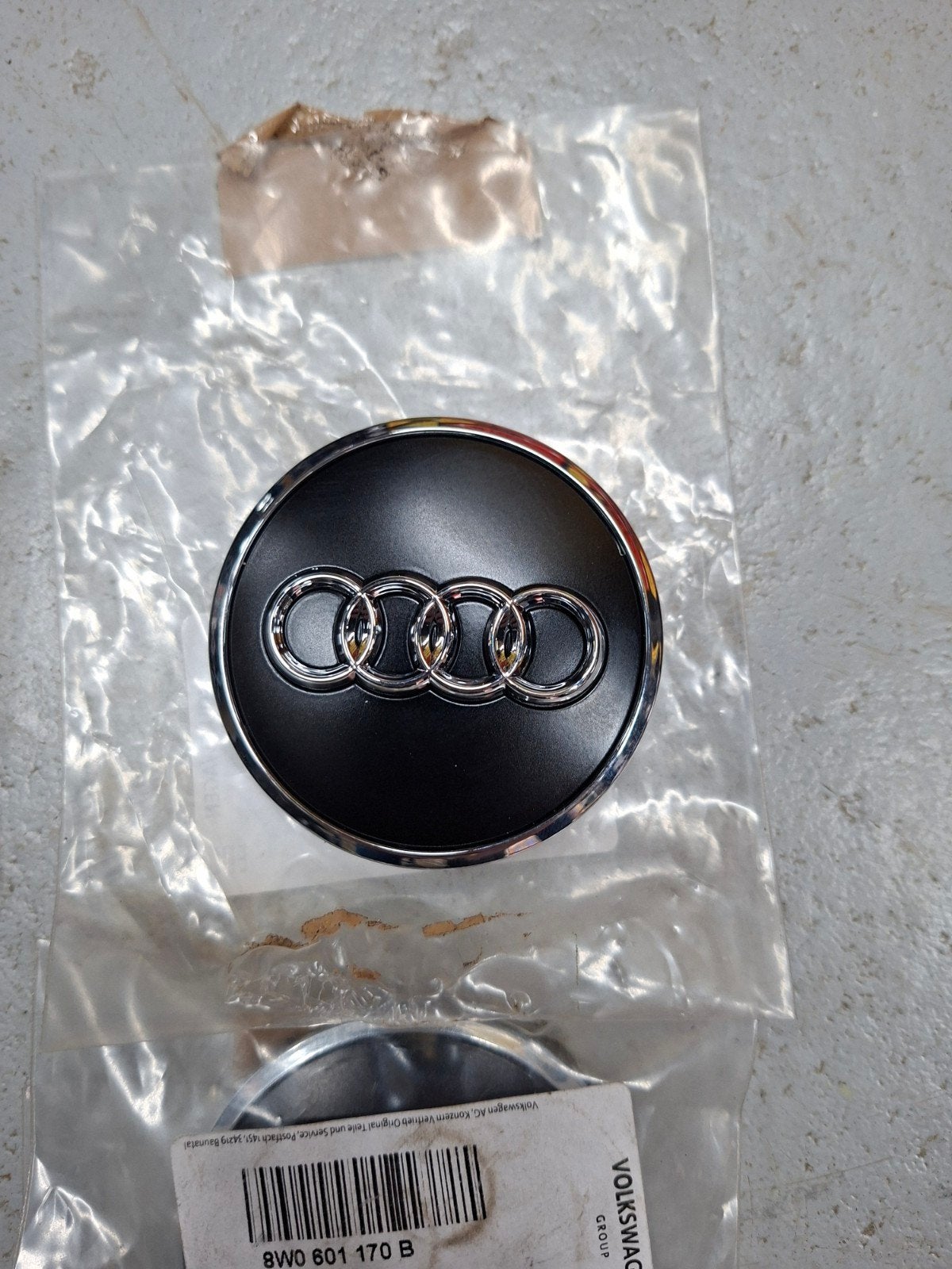 Naafdoopen audi 61mm met klemverbinding achterzijd, Auto diversen, Ophalen of Verzenden, Nieuw