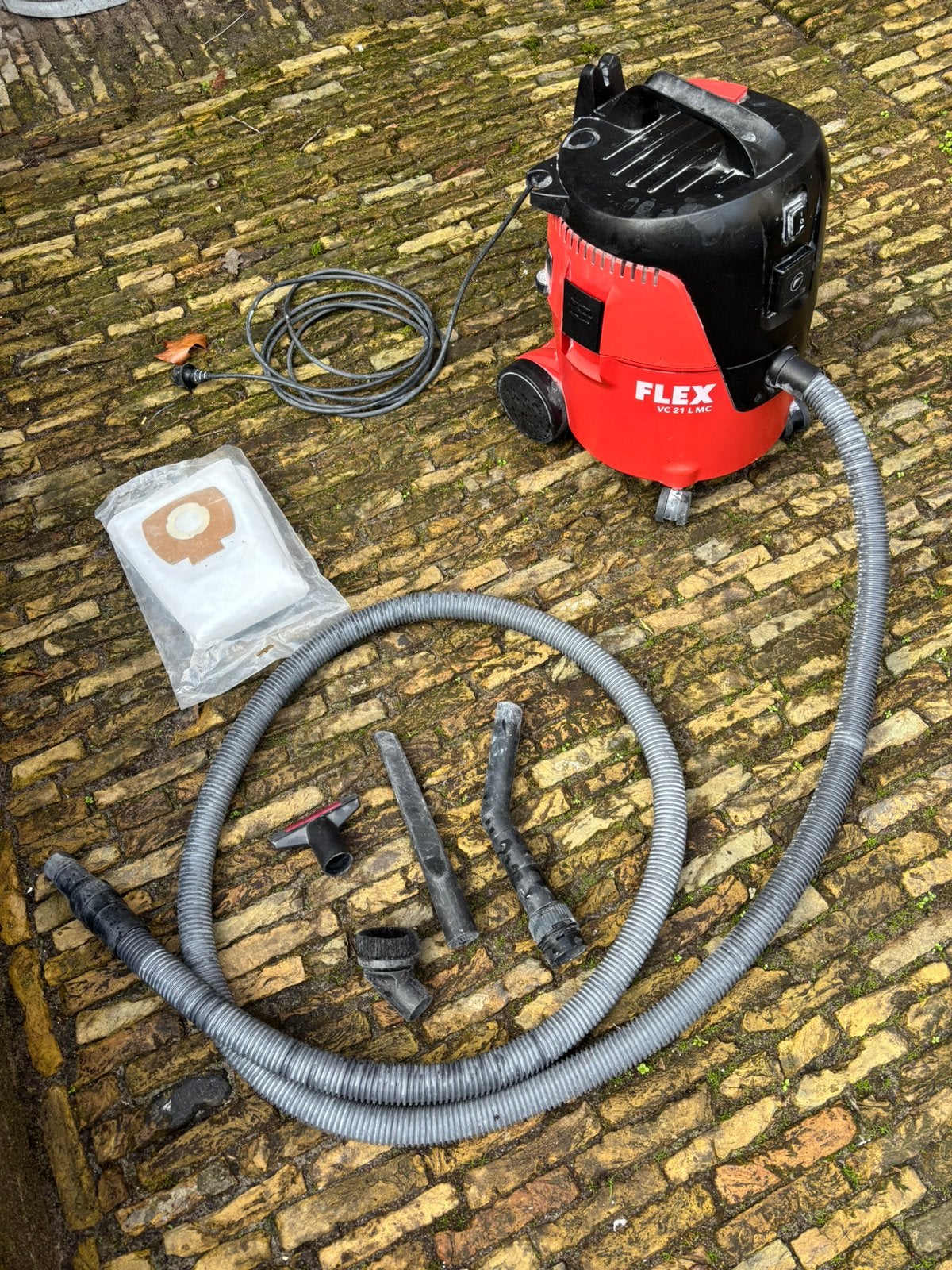 Bouw stofzuiger, Doe-het-zelf en Verbouw, Ophalen, Zo goed als nieuw, Overige typen
