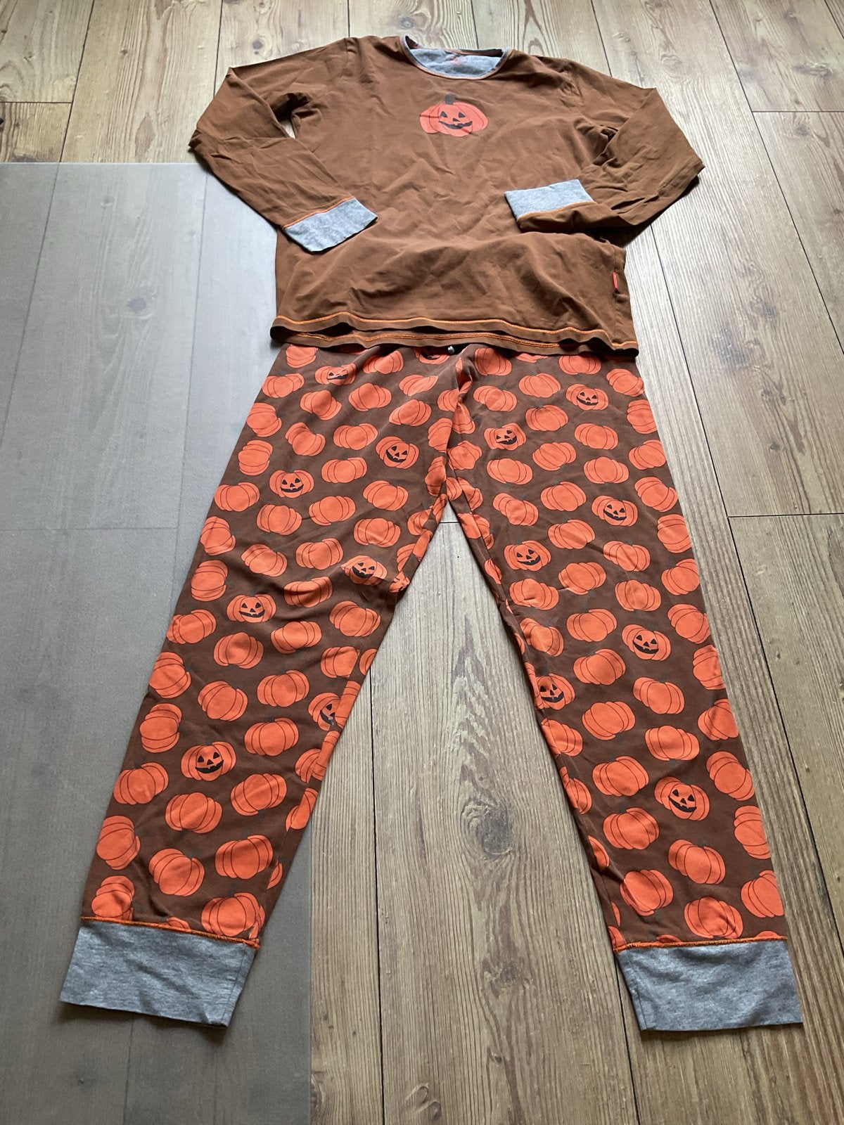 Claesens Pyjama Maat 164-170 met Pompoenen, Ophalen of Verzenden, Gebruikt, Jongen of Meisje, Nacht- of Onderkleding