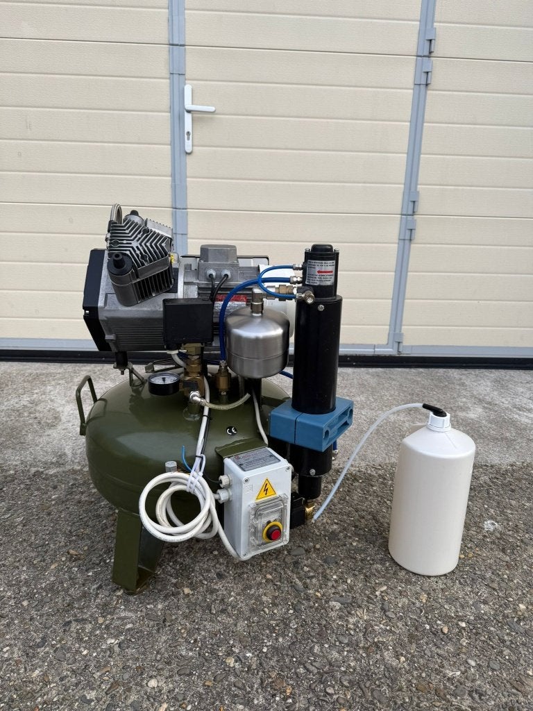 Mr Dental l Cattani | compressor l Tandarts, Ophalen of Verzenden, Gebruikt