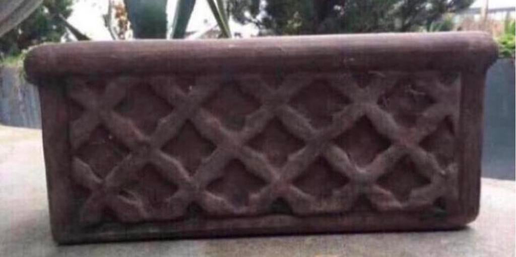 Mooie Oud Hollandse terracotta bonsai pot gevlochten, Tuin en Terras, Bloempotten, 25 tot 40 cm, Ophalen of Verzenden, Zo goed als nieuw