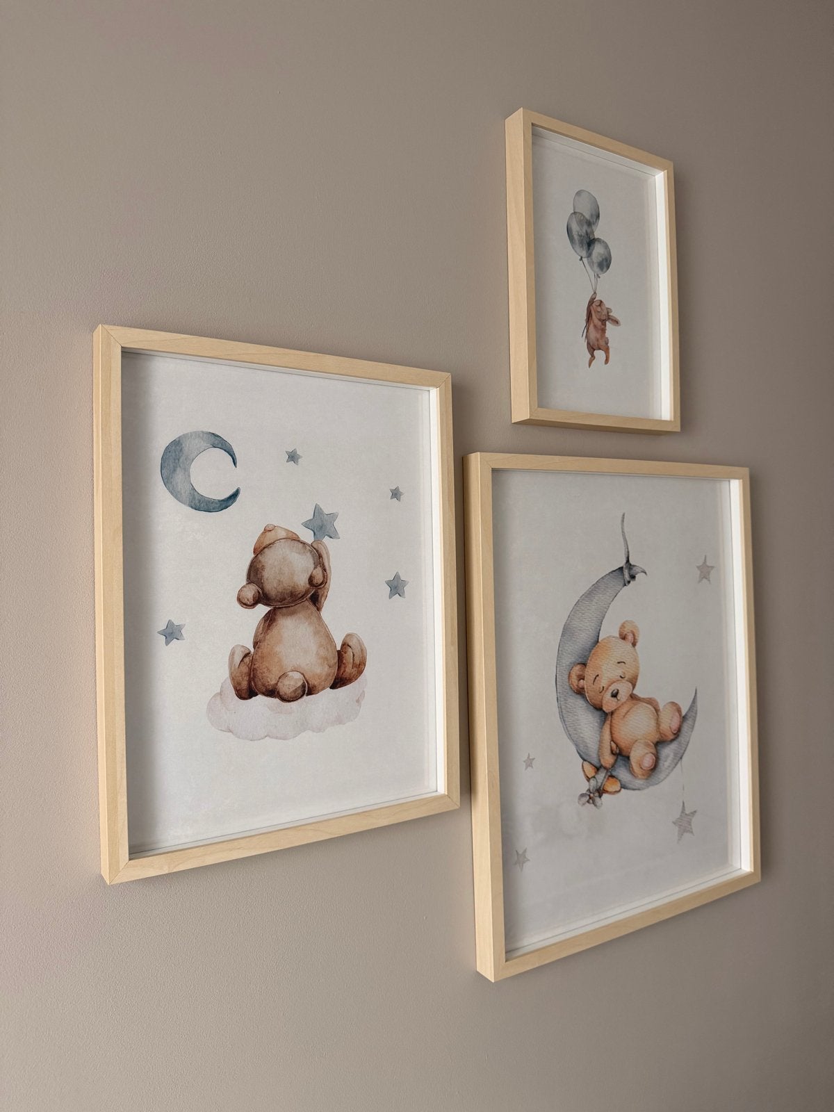 Set van 3 schilderijen met teddyberen en konijn, Ophalen, Minder dan 50 cm, Zo goed als nieuw, Schilderij