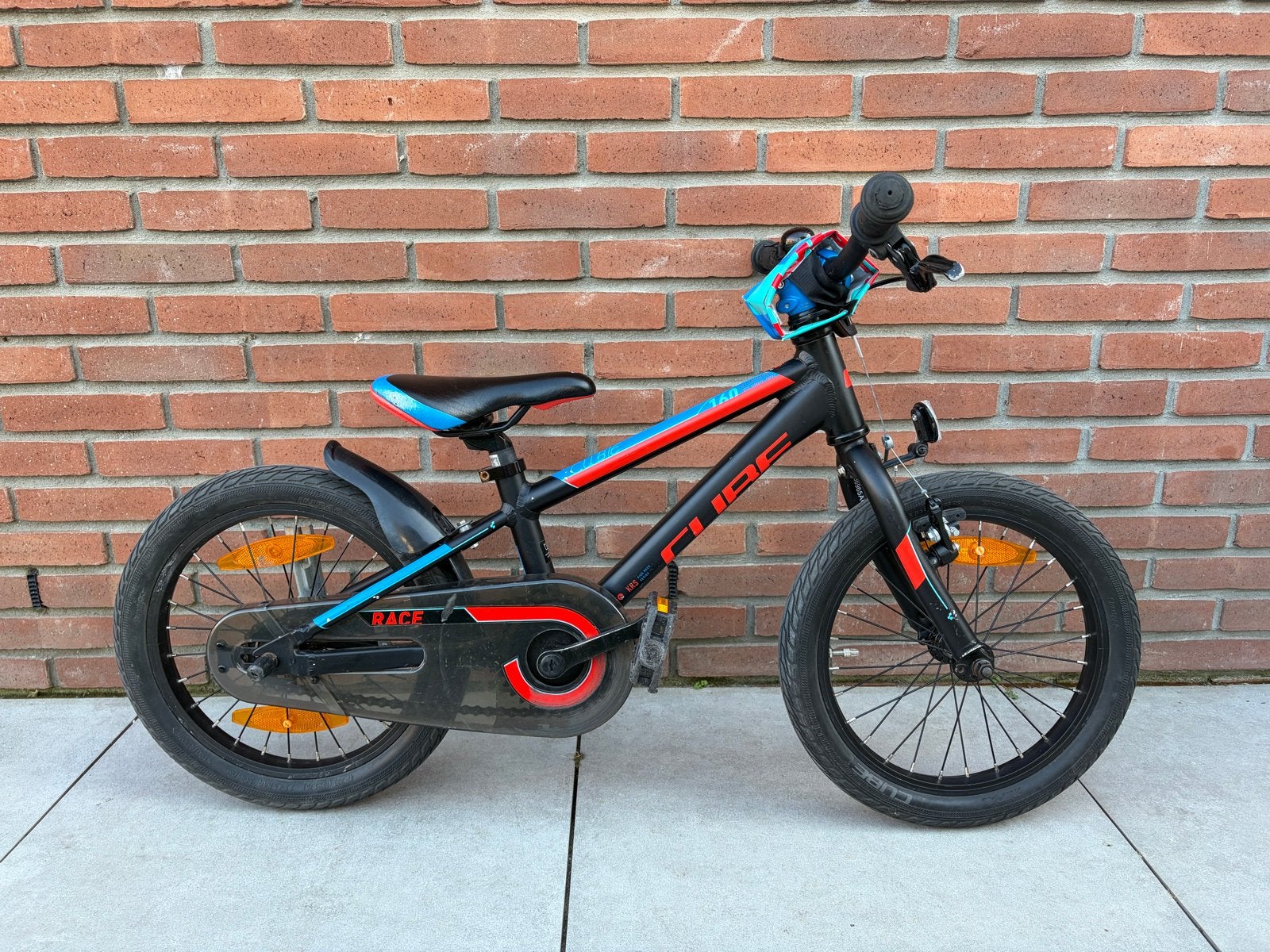 Cube 160 mountainbike - Zwart/Blauw/Rood, Fietsen en Brommers, Ophalen, Gebruikt, Velgrem, Minder dan 16 inch