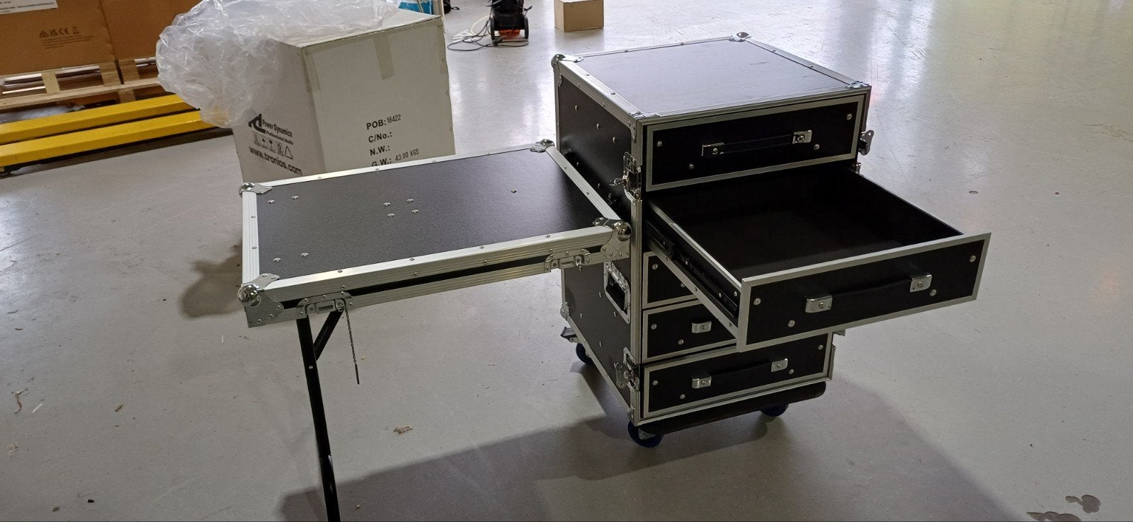 Flightcase met lades en uitklapbaar werkblad, Ophalen, Nieuw