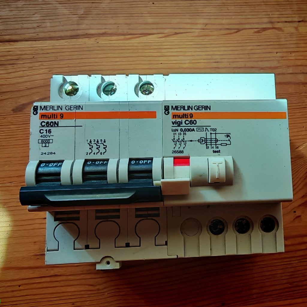 Merlin Gerin Multi 9 C60N Installatie-Automaat + Aardlekblok, Ophalen of Verzenden, Zo goed als nieuw