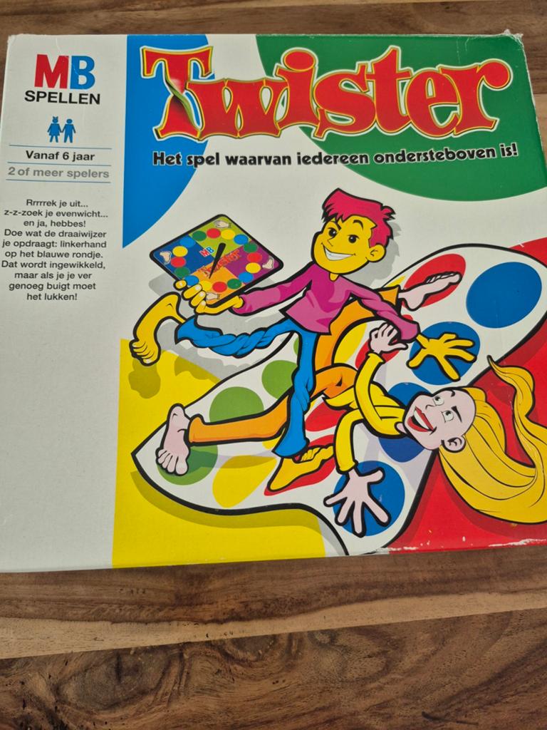 Dr. Bibber en Twister - Leuk spel voor het hele gezin!, Hobby en Vrije tijd, Gezelschapsspellen | Bordspellen, Vijf spelers of meer