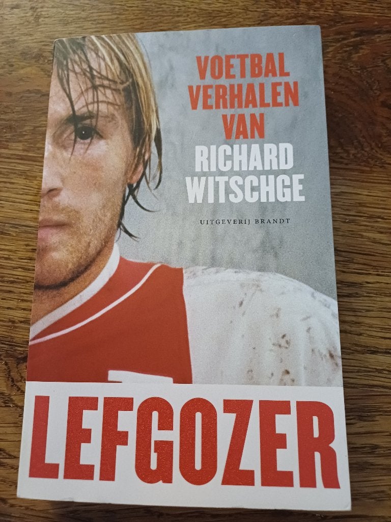 Lefgozer  voetbal verhalen van richard witschge, Richard Witschge; Mike van Damme, Ophalen of Verzenden, Zo goed als nieuw, Sport