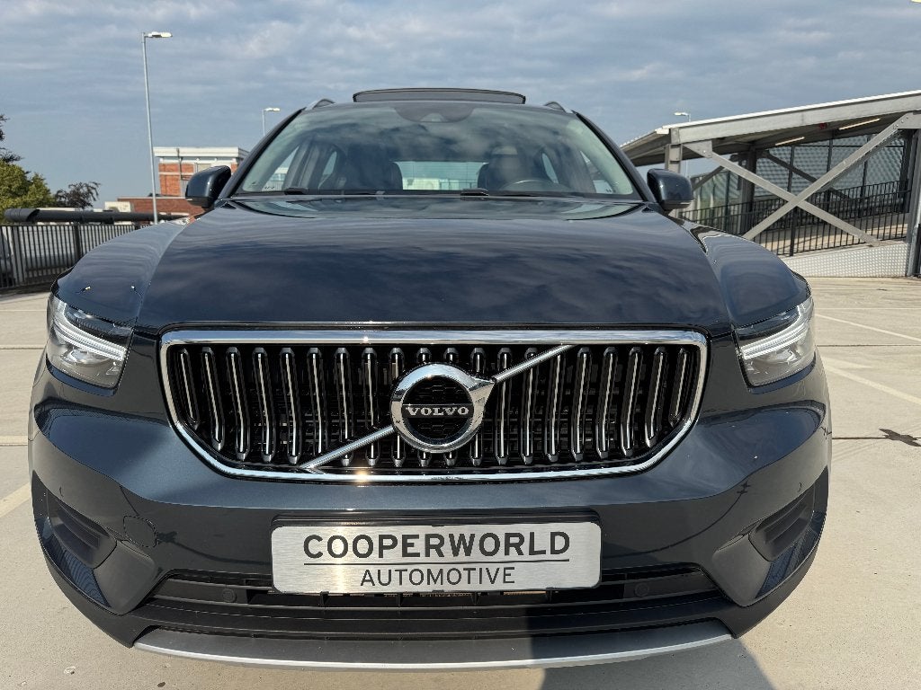 Volvo XC40 T4 Inscription | Leder | Panorama dak | Garantie!, Auto's, Automaat, Met garantie (alle), Blauw, Leder