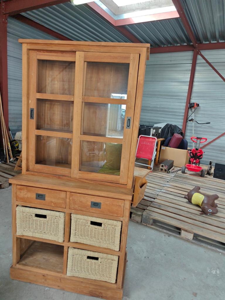 Teakhouten servieskast met opbergmanden, Huis en Inrichting, Ophalen, Gebruikt, Met deur(en), 200 cm of meer