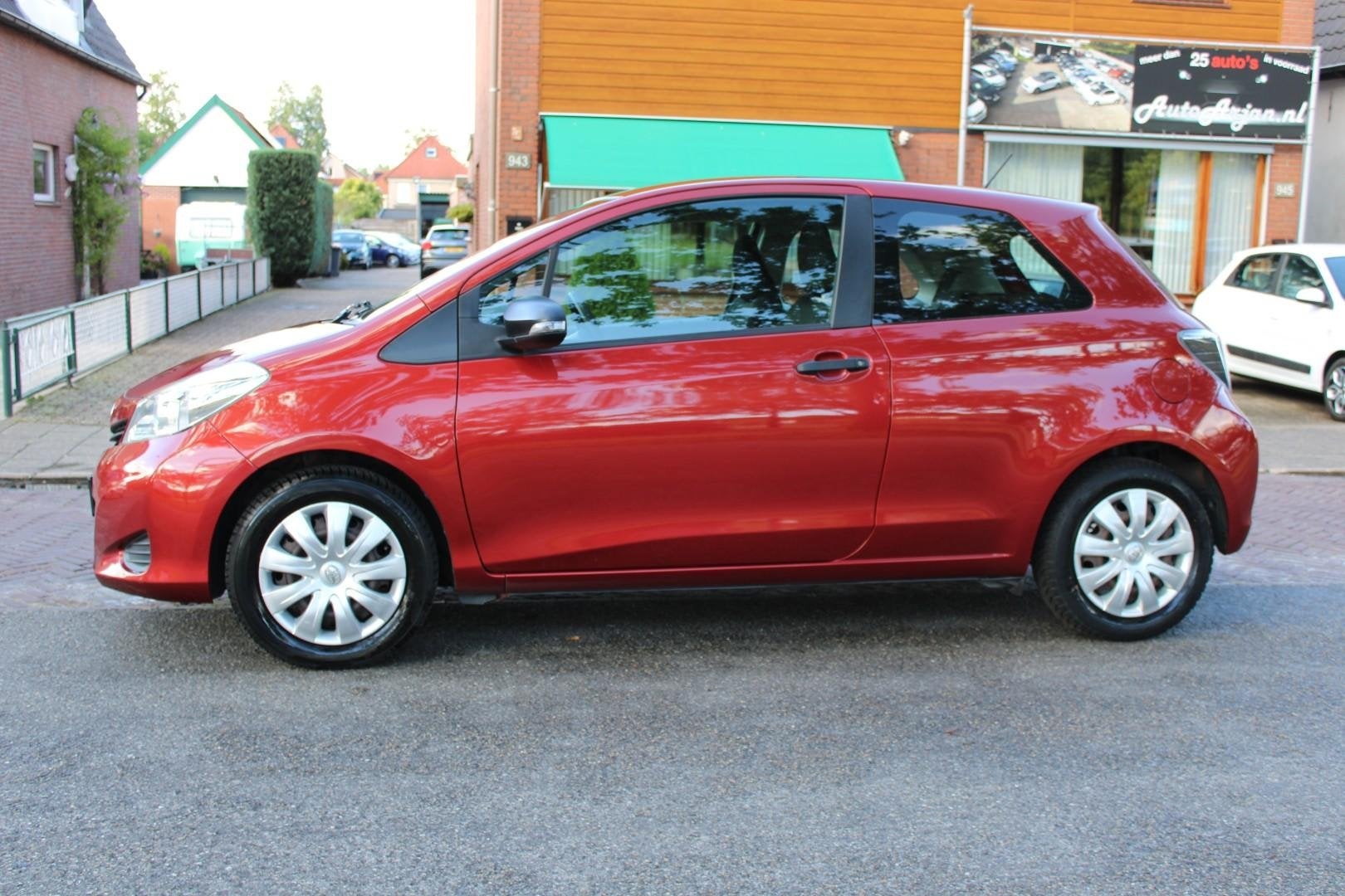Toyota Yaris 1.0 VVT-i Comfort Navi, Bleutooth, Garantie, Auto's, Euro 5, Stof, Gebruikt, 750 kg