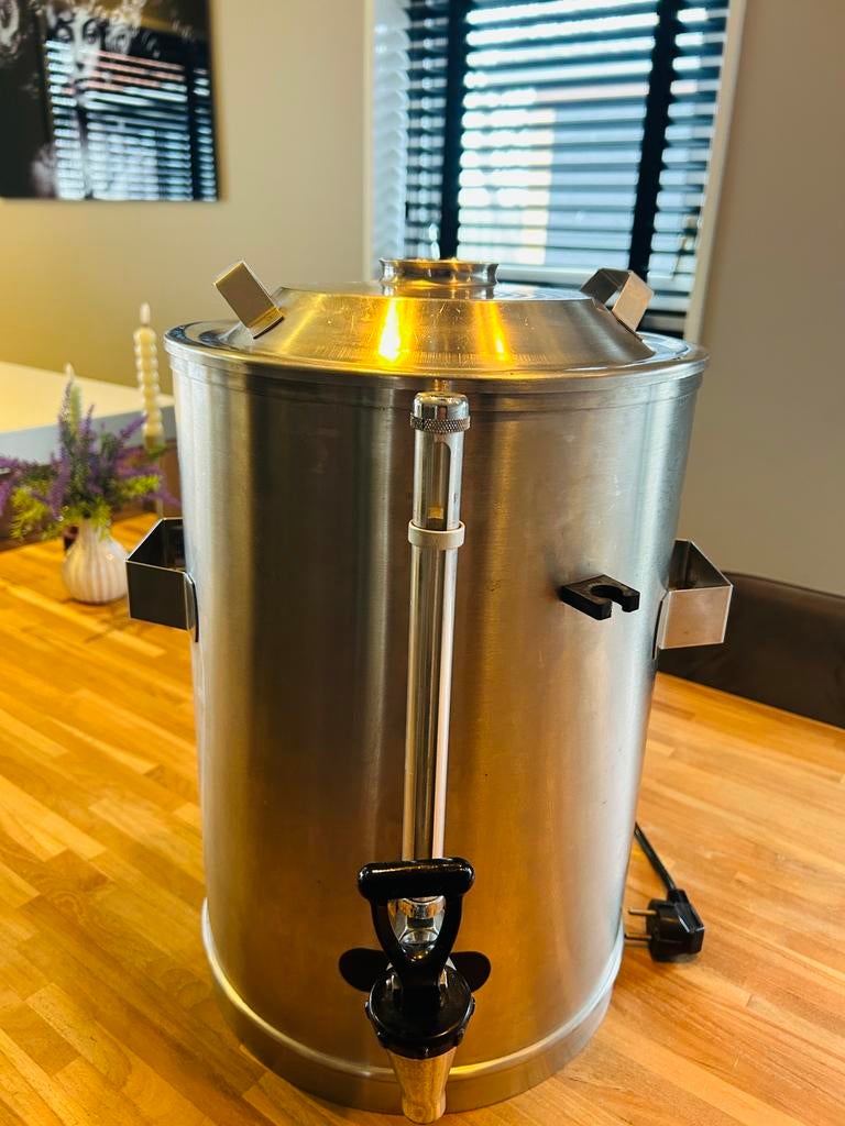 Professionele heetwater dispenser / waterkoker (Horeca), Ophalen, Gebruikt
