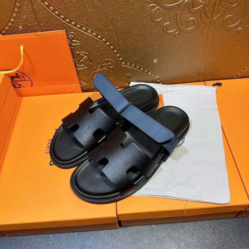 Nieuwe Top Kwaliteit Slippers Maat 44 en 45, Kleding | Heren, Schoenen, Ophalen of Verzenden, Nieuw, Zwart, Slippers