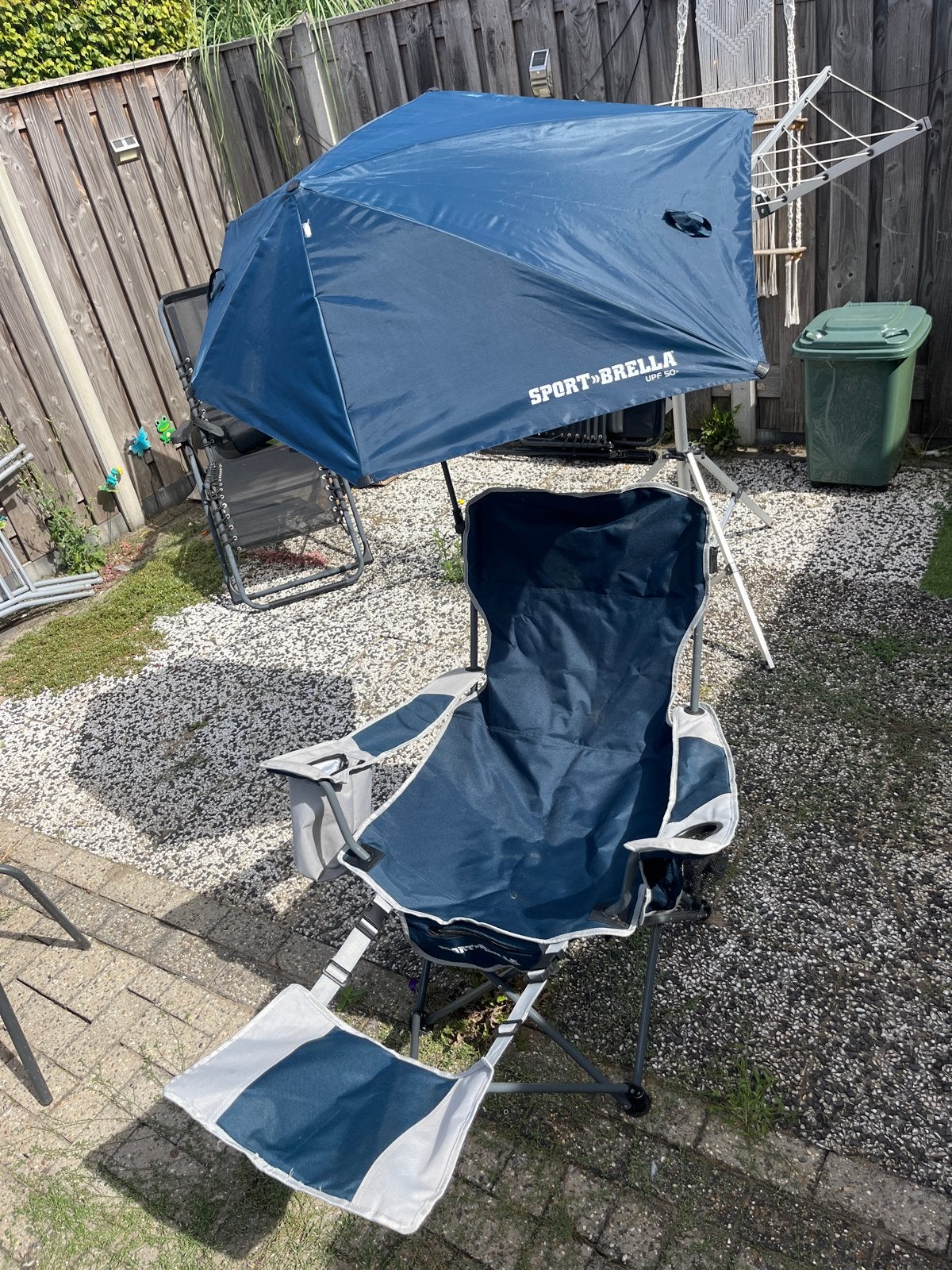 Sport-Brella Recliner Stoel met Parasol - Zo goed als nieuw, Ophalen, Zo goed als nieuw, Metaal, Inklapbaar