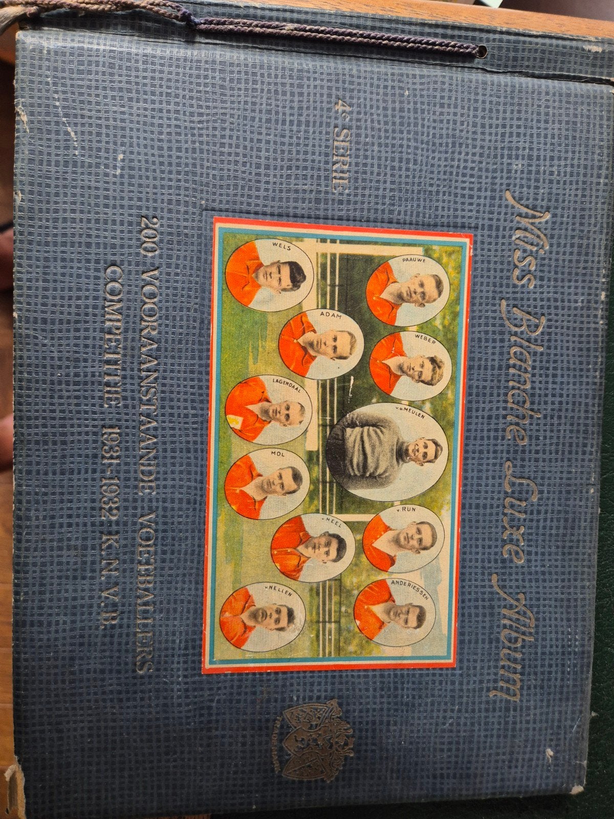 Miss Blanche Luxe Album 1931-1932 K.N.V.B. Voetballers, Boeken, Ophalen of Verzenden, Gelezen, Onbekend, Plaatjesalbum