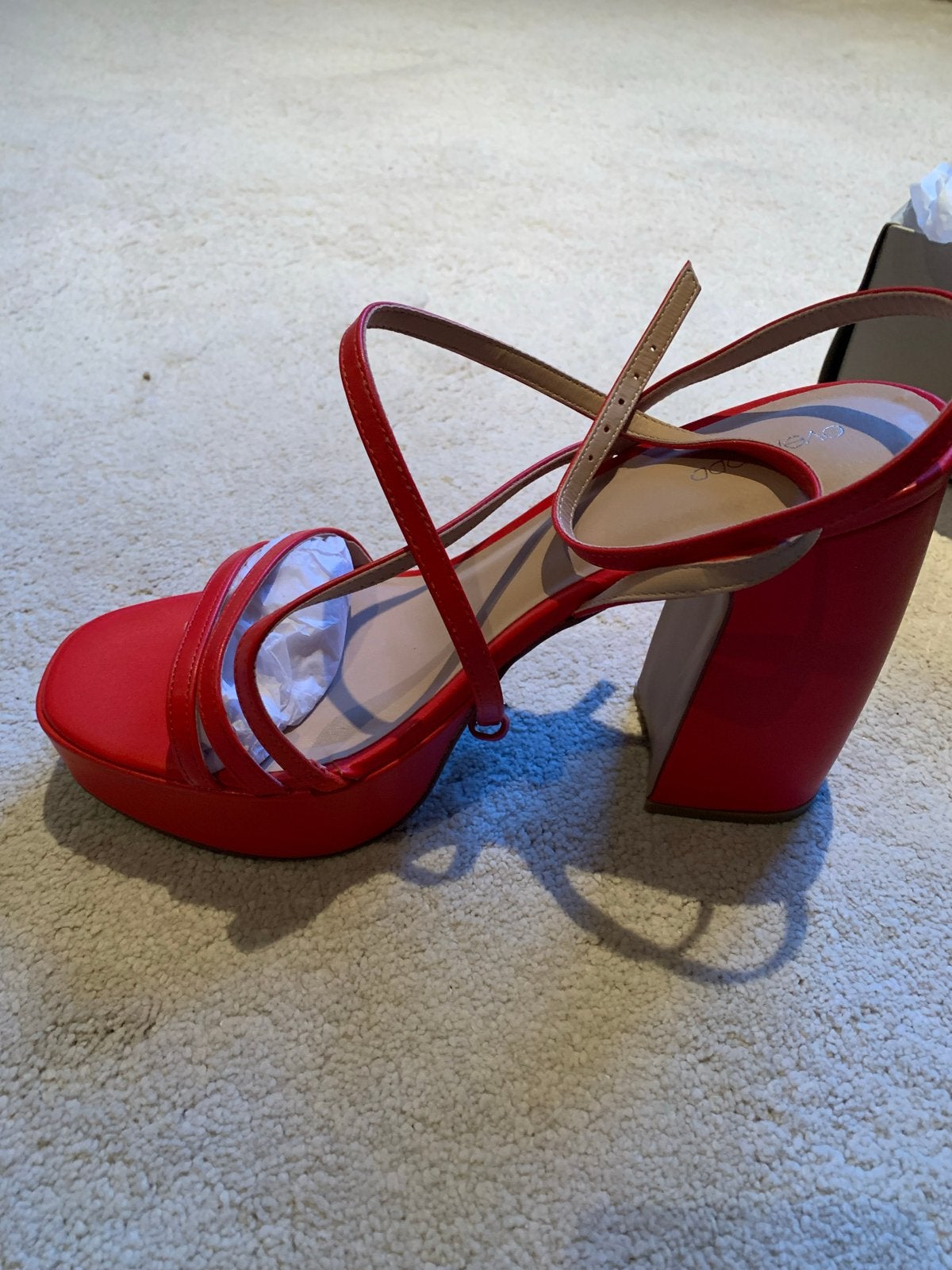 Rode sandalen met hoge hakken en plateauzool, Ophalen of Verzenden, Nieuw, Rood, Schoenen met hoge hakken