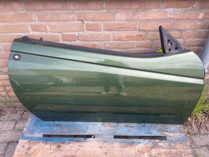 Portier 2Deurs rechts van een Alfa Romeo Spider