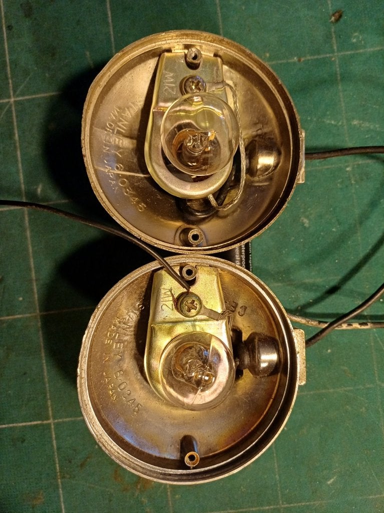 Set knipperlichten gebruikt STANLEY 6-0345, Verzenden, Gebruikt