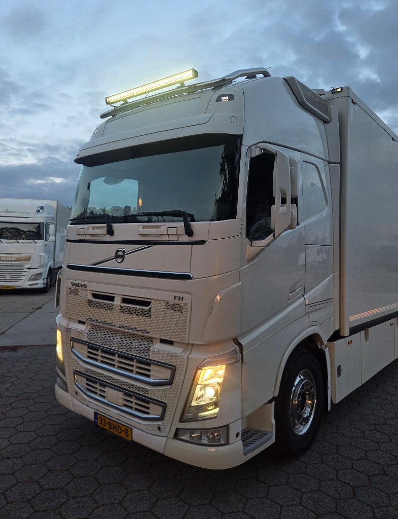 Volvo FH510 Bloemen/planten/Autocross/Camper/Enz, Automaat, Achterwielaandrijving, 510 pk, Wit