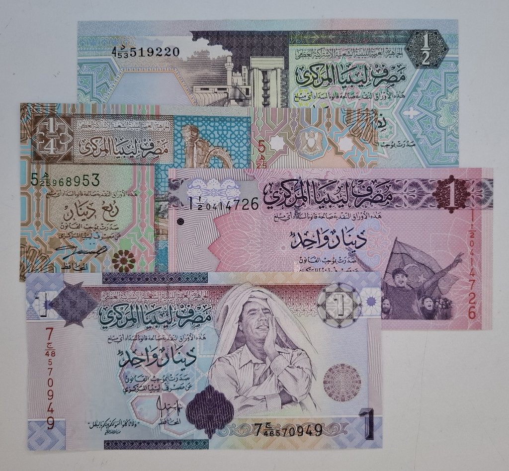 LIBYA 4 bankbiljetten, Postzegels en Munten, Ophalen of Verzenden, Overige landen, Setje