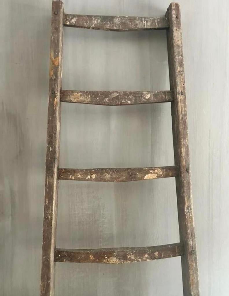 Originele houten schilderstrap, stoer en sober, Ophalen, Zo goed als nieuw