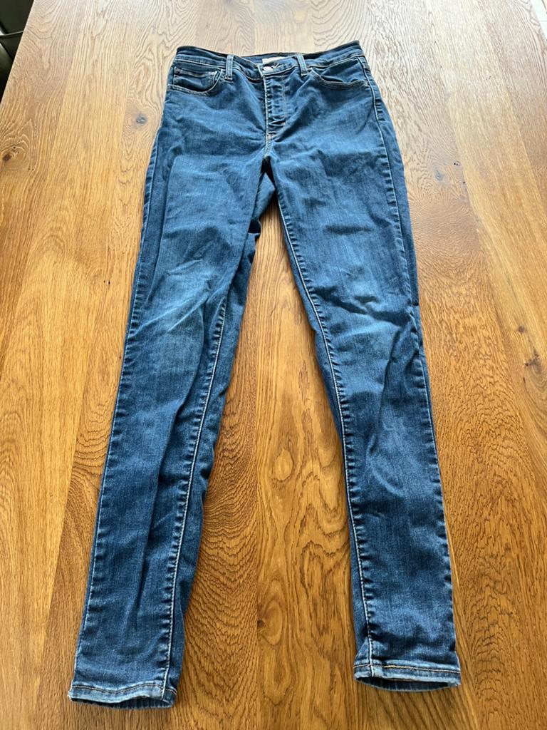 Spijkerbroek jeans Levi’s 720 high rise super skinny 28, Ophalen of Verzenden, Zo goed als nieuw, Blauw, W28 - W29 (confectie 36)
