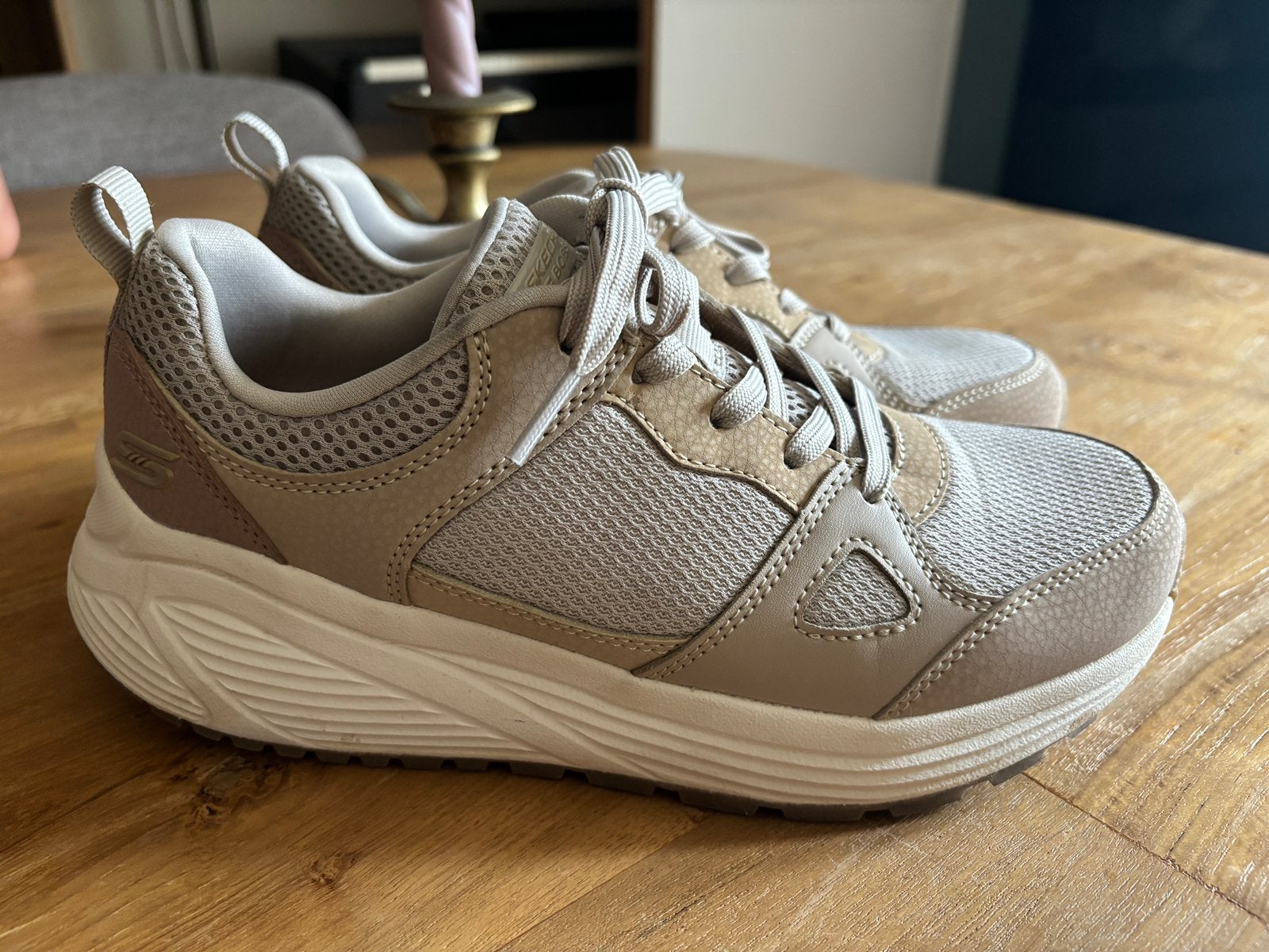 Skechers bobs Sparrow 2.0 dames sneakers mt37 izgs, Kleding | Dames, Beige, Ophalen of Verzenden, Sneakers of Gympen, Zo goed als nieuw