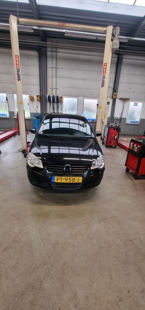 Volkswagen Polo apk tot dec 26!, Voorwielaandrijving, 540 kg, 1198 cc, Zwart
