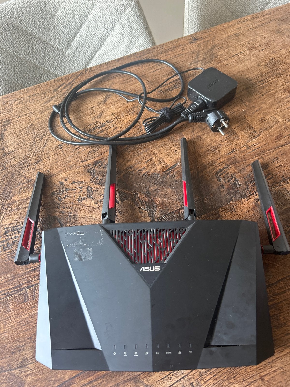 ASUS Router RT-AC88U - Krachtige Dual-Band Gaming Router, Computers en Software, Routers en Modems, Ophalen, Gebruikt, Router