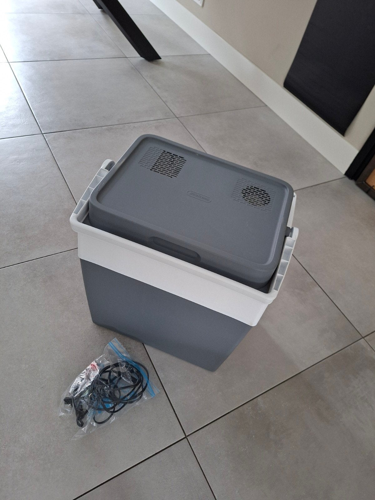 Mobicool elektrische koelbox, Ophalen, Zo goed als nieuw, Koelbox, Elektrisch