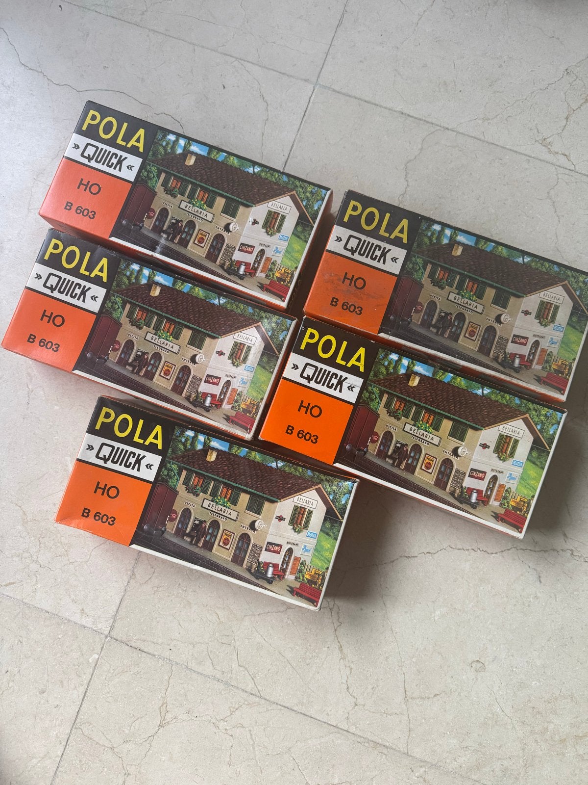 5 Pola Quick H0 Station Bouwpakketten - B 603, Hobby en Vrije tijd, Modeltreinen | H0, Overige merken, Gelijkstroom of Wisselstroom