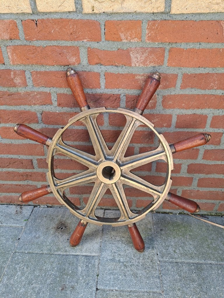 Messing scheepsonderdelen, Ophalen