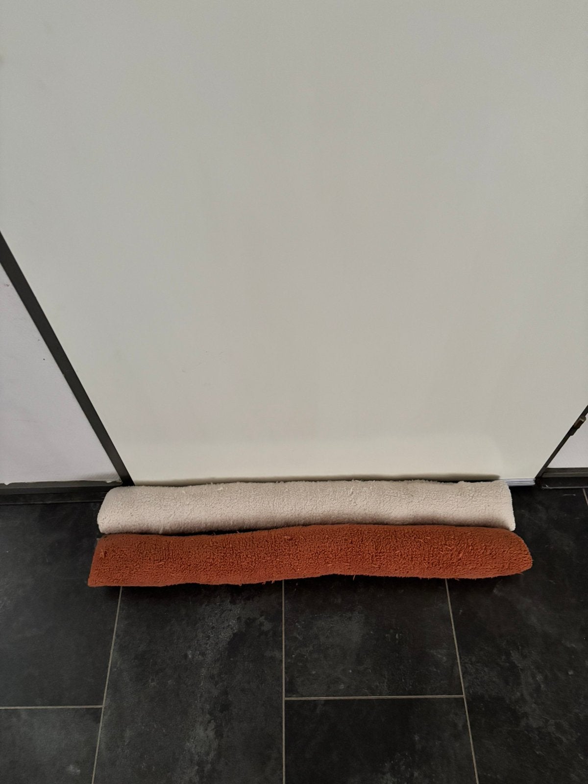Tochtstoppers, Ophalen, Zo goed als nieuw, Mdf, Plinten