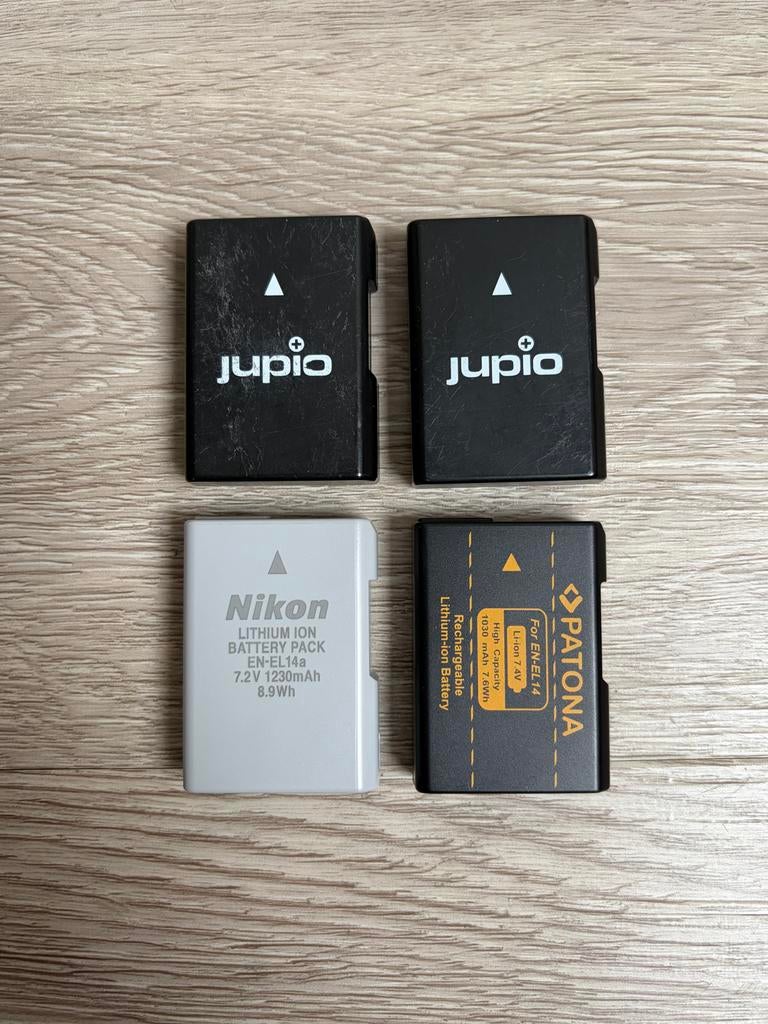 Nikon EN-EL14(A) compatibele batterijen (4 stuks), Ophalen of Verzenden, Gebruikt