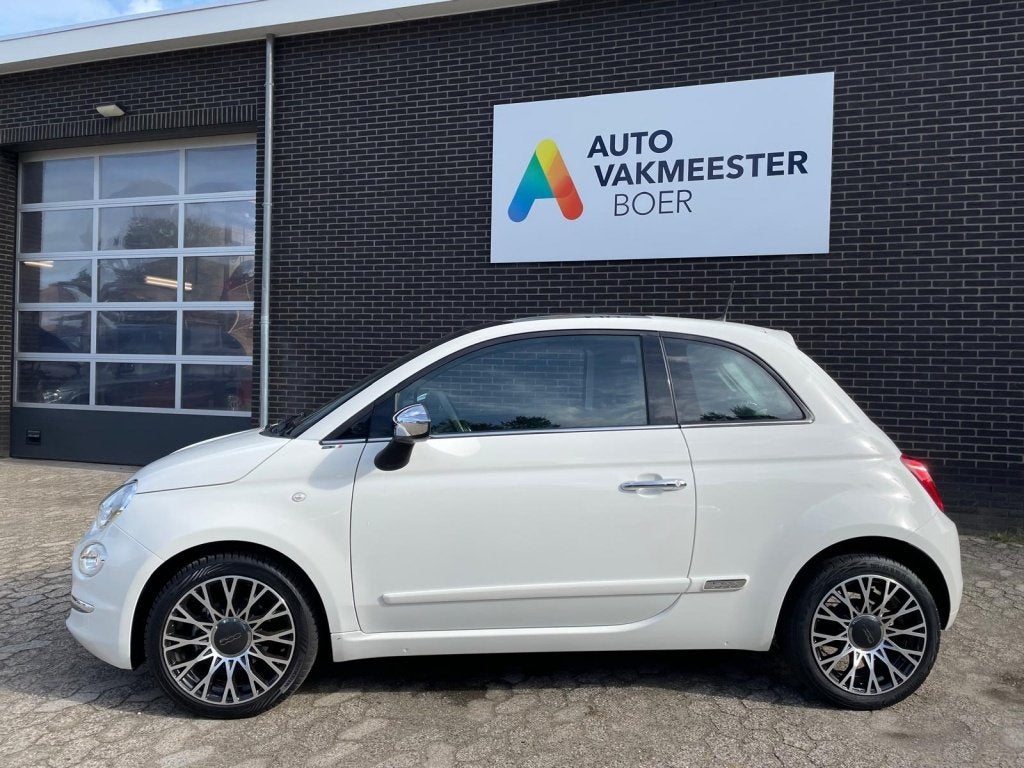 Fiat 500C 1.2 69pk Young (bj 2020), Auto's, Voorwielaandrijving, Overige carrosserieën, 4 stoelen, Wit