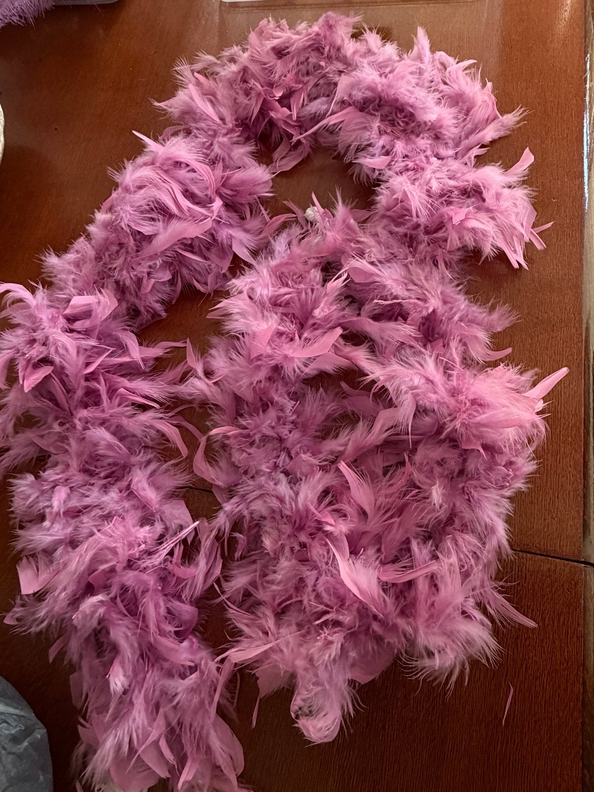 Roze veren boa - Feestelijke accessoire, Ophalen of Verzenden, Zo goed als nieuw