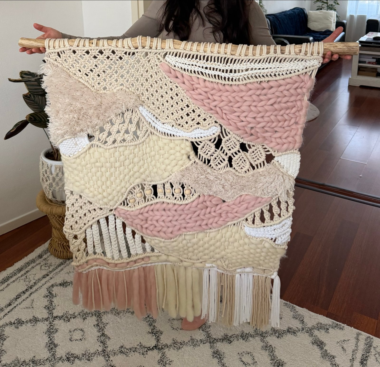Handgemaakt wandkleed van wol en macramé, Boho, Meerkleurig, Ophalen of Verzenden, Zo goed als nieuw