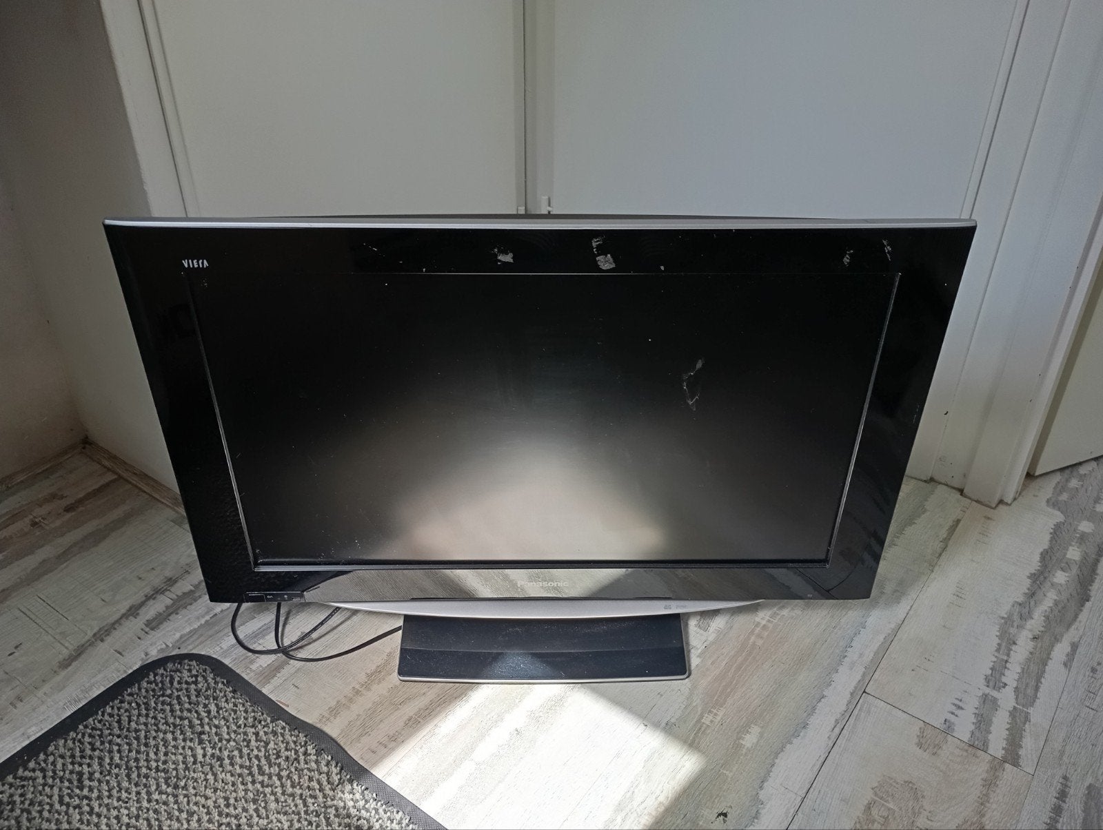 Panasonic TX-32LZD85F LCD TV - 32 inch, Ophalen, Gebruikt, Panasonic, LCD