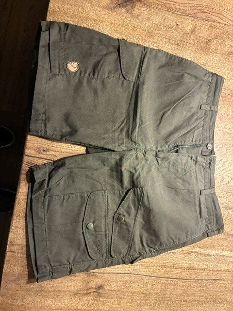 Originele Fjalraven G-1000 korte broek, Ophalen of Verzenden, Zo goed als nieuw, Maat 48/50 (M), Groen