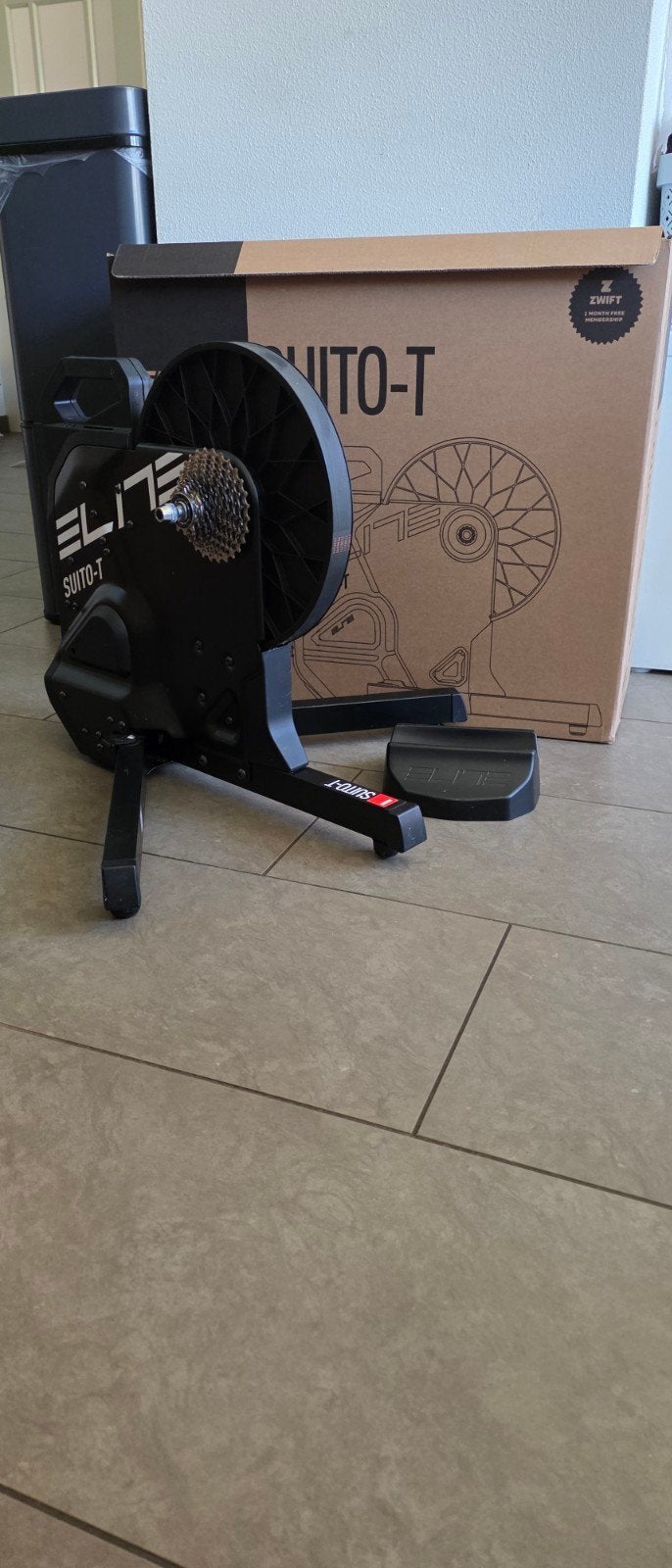 Elite Suito-T fietstrainer met Shimano 105 CS-R7000 cassette, Fietsen en Brommers, Fietsonderdelen, Zo goed als nieuw, Overige typen