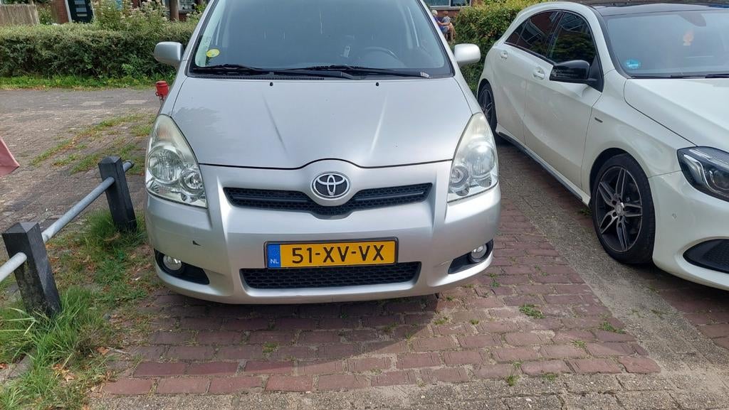 Toyota Corolla Verso 1.8 16V 5P 2007 Grijs, Zwart, 4 cilinders, 129 pk, Leder en Stof