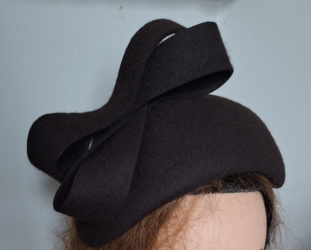 bruin fascinator, Kleding | Dames, Ophalen of Verzenden, Nieuw, One size fits all