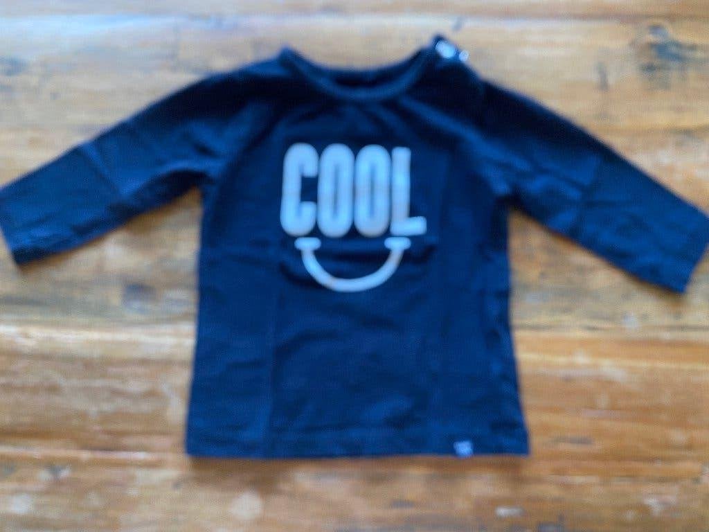 Donkerblauw T-shirt lange mouw - Maat 62 - Newborn, Kinderen en Baby's, Newborn, Jongetje of Meisje, Ophalen of Verzenden, Zo goed als nieuw