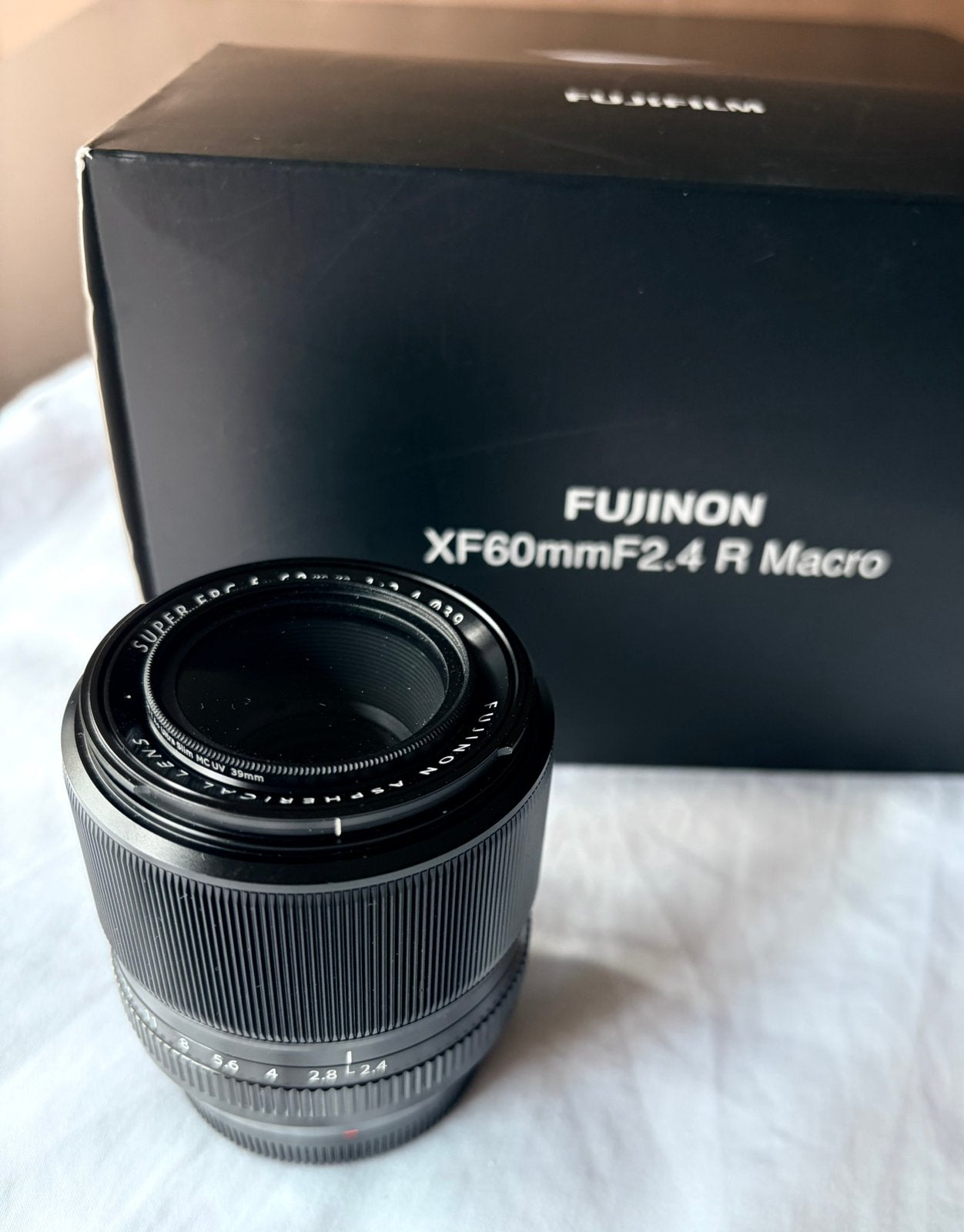 Fujifilm XF 60mm f/2.4 R, Ophalen of Verzenden, Zo goed als nieuw
