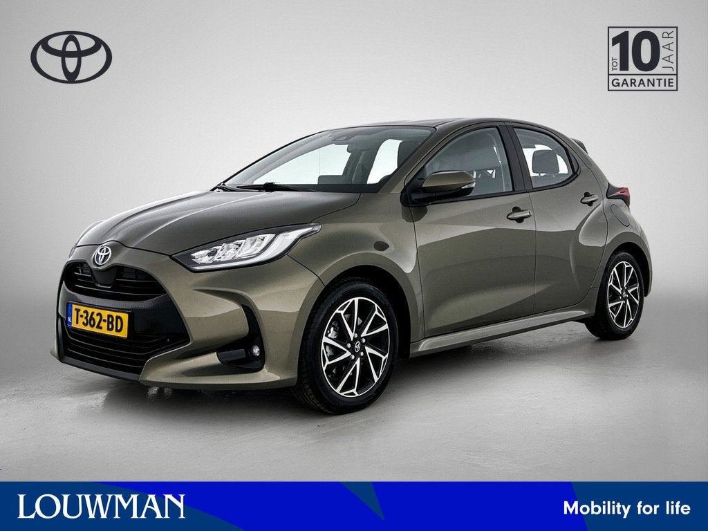Toyota Yaris 1.5 Hybrid Dynamic (bj 2023, automaat), 12 maanden, Gebruikt, 49 €/maand, Bedrijf