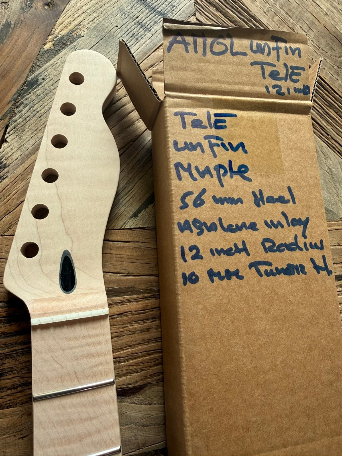 Tele hals unfinFlame maple-22 fr-12 inch’ANGLUNFIN12inch, Muziek en Instrumenten, Instrumenten | Onderdelen, Verzenden, Geen, Jpsg