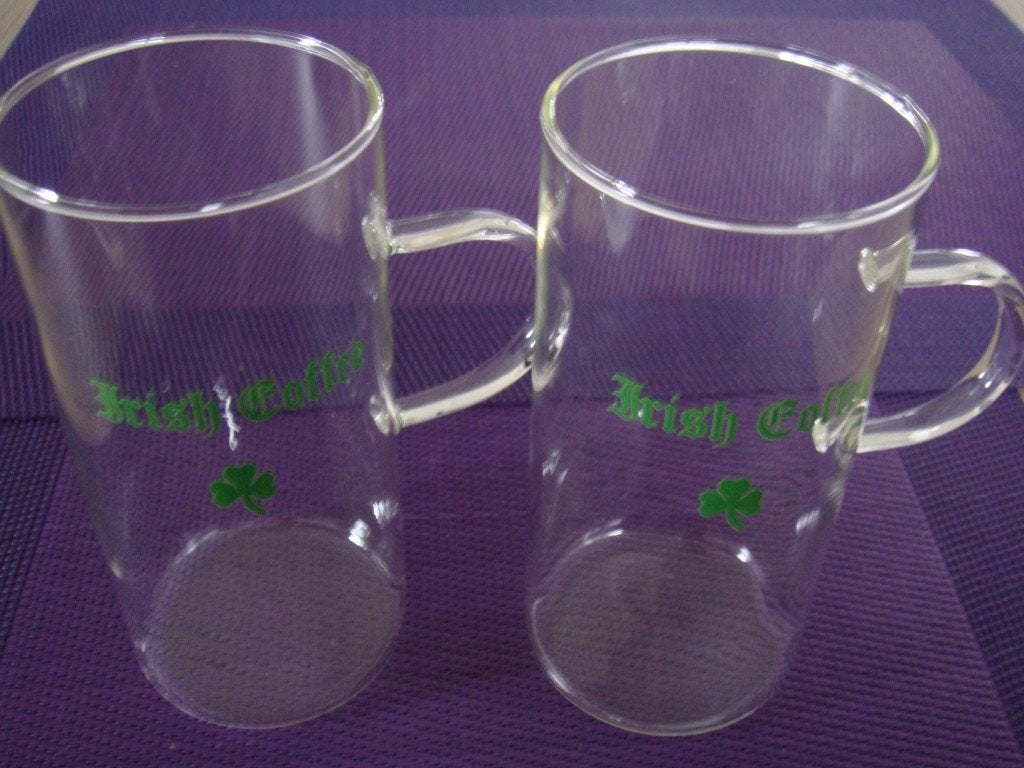 2 Irish coffee glazen, Ophalen of Verzenden, Glas, Overige stijlen, Glas of Glazen